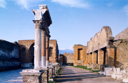 Ausflug nach Neapel Pompeji - Eintritt des Lebensmittelmarktes in Pompeji