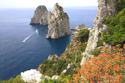 Les rochers Faraglioni de Capri